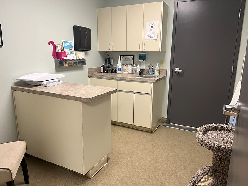 Exam room at Animal Care Centers